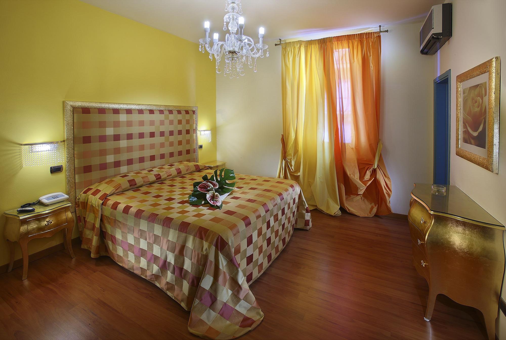 Hotel Nuovo Savi Montecatini Terme Bagian luar foto